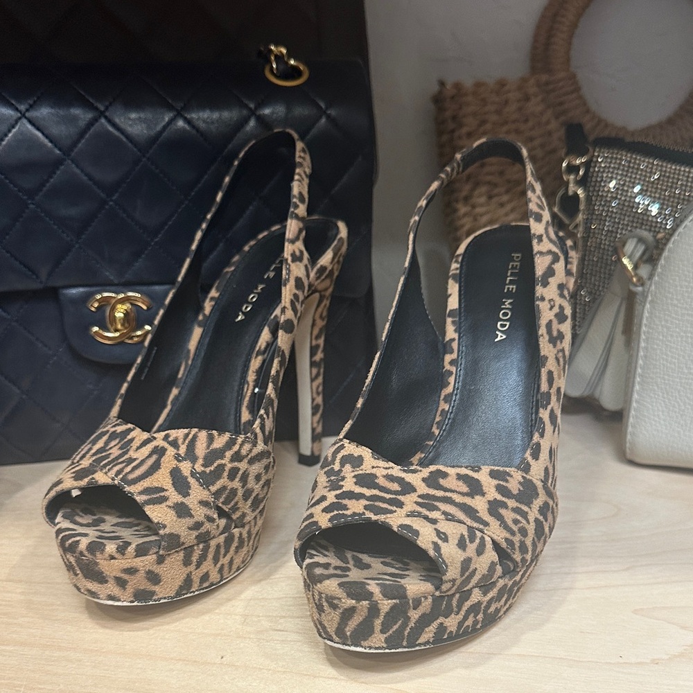 Pelle Moda Leopard Print Peep Toe Heels